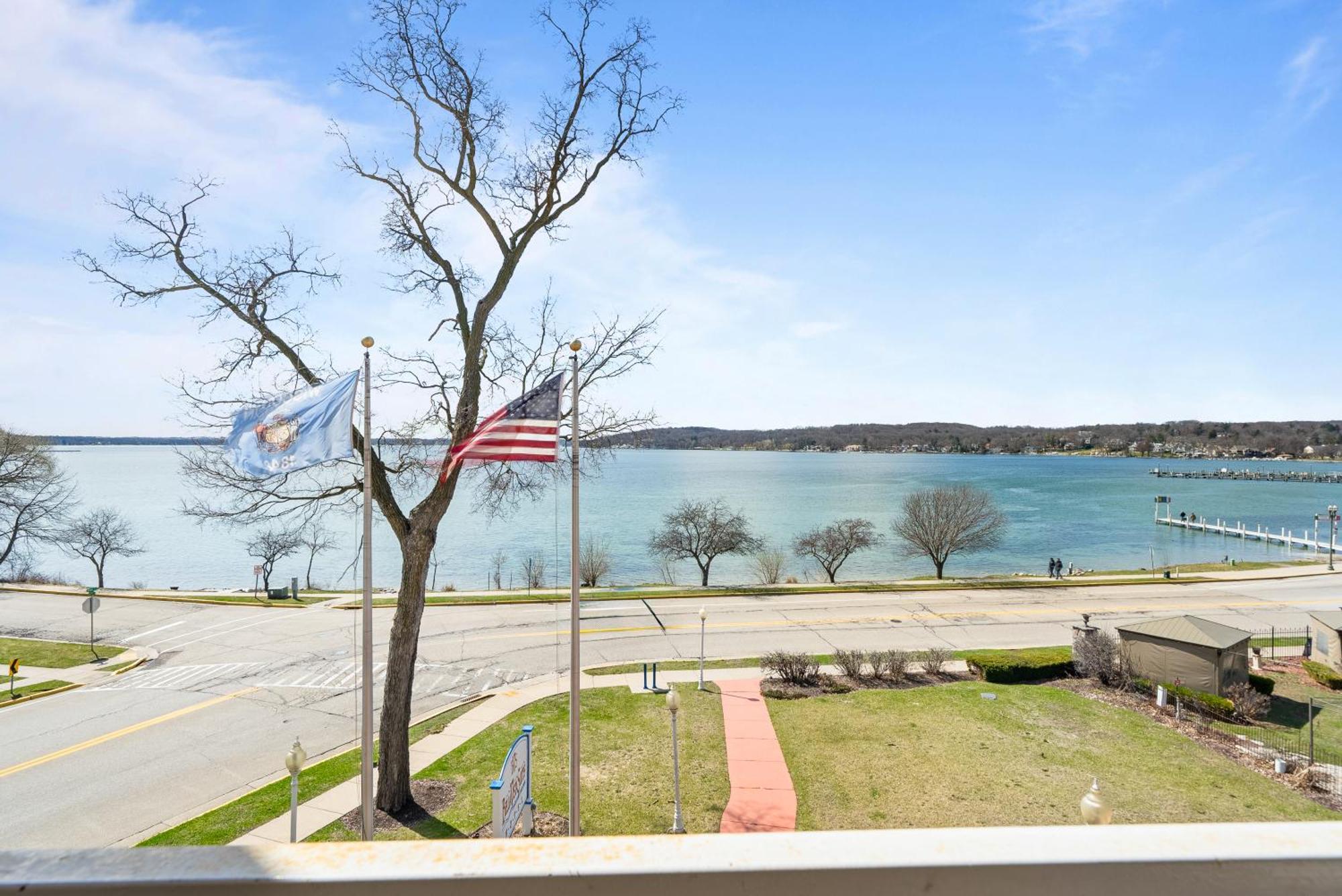 Bella Vista Suites Lake Geneva Ngoại thất bức ảnh